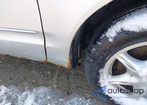 2001 Oldsmobile Alero Gl1 z USA, uszkodzony, nr VIN 1G3NL52T51C271153